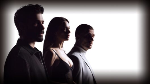 مسلسل في الظل الحلقة 1 مدبلجة